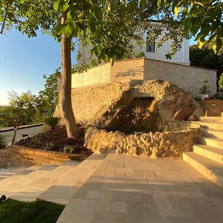 Отель Relais Frasimon Antico Casale Сан-Вито-Кьетино Экстерьер фото