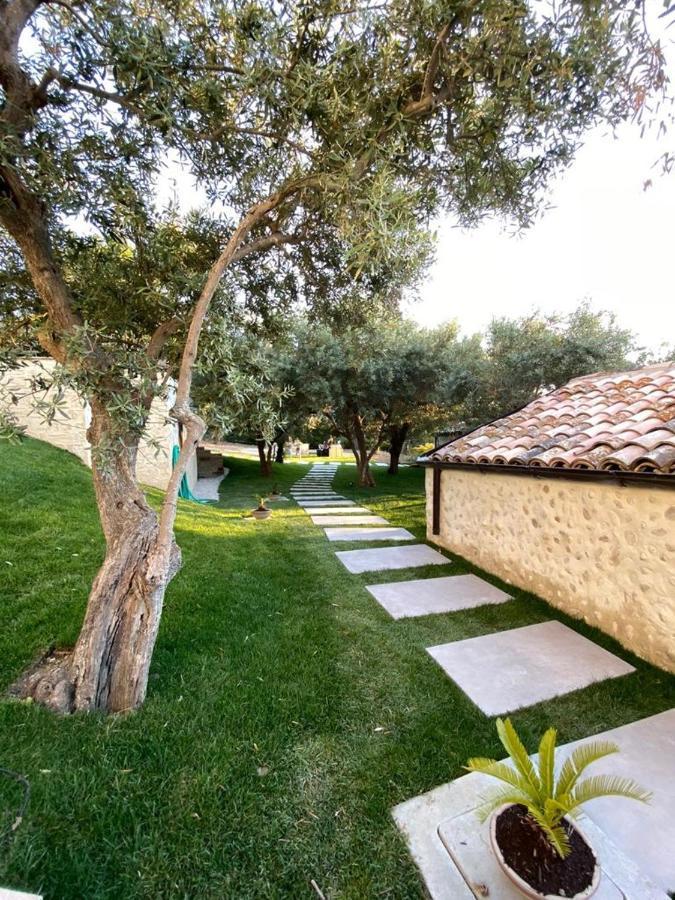 Отель Relais Frasimon Antico Casale Сан-Вито-Кьетино Экстерьер фото