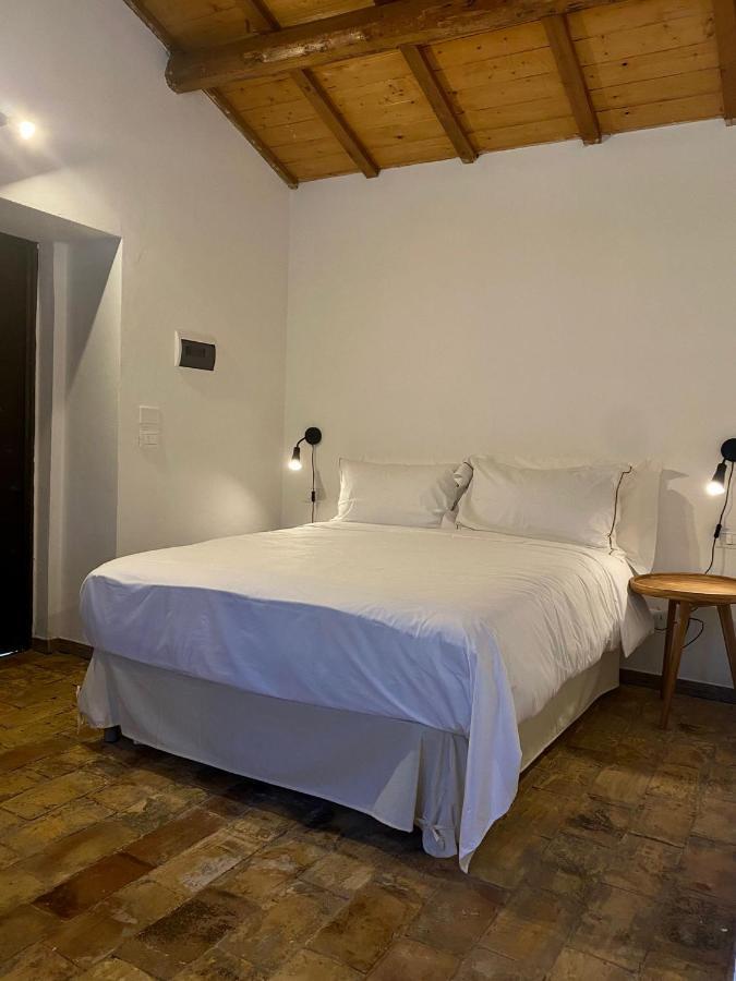 Отель Relais Frasimon Antico Casale Сан-Вито-Кьетино Экстерьер фото
