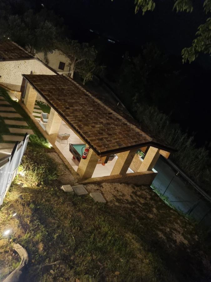 Отель Relais Frasimon Antico Casale Сан-Вито-Кьетино Экстерьер фото