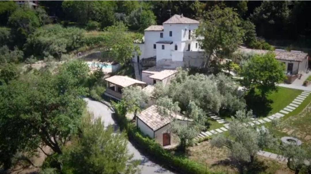 Отель Relais Frasimon Antico Casale Сан-Вито-Кьетино Экстерьер фото